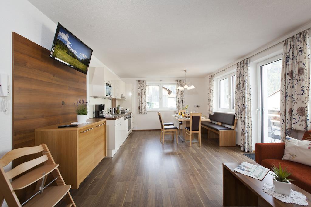 Ferienhaus Luis เนาดาส ภายนอก รูปภาพ